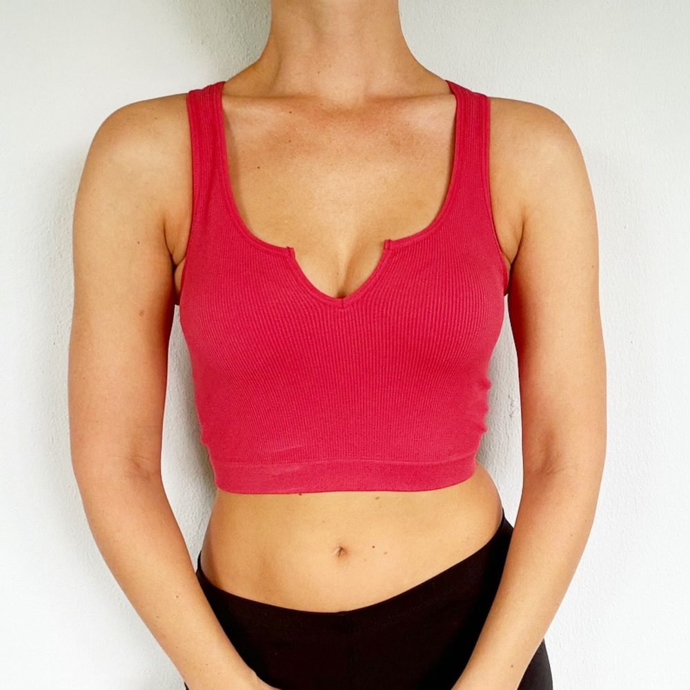 Bozzolo pink ribbed notch neckline stretch bodycon crop top size small/medium